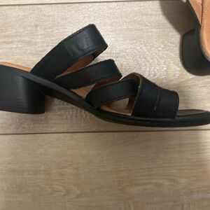 Joseph Seibel strappy low heel sandals size 38